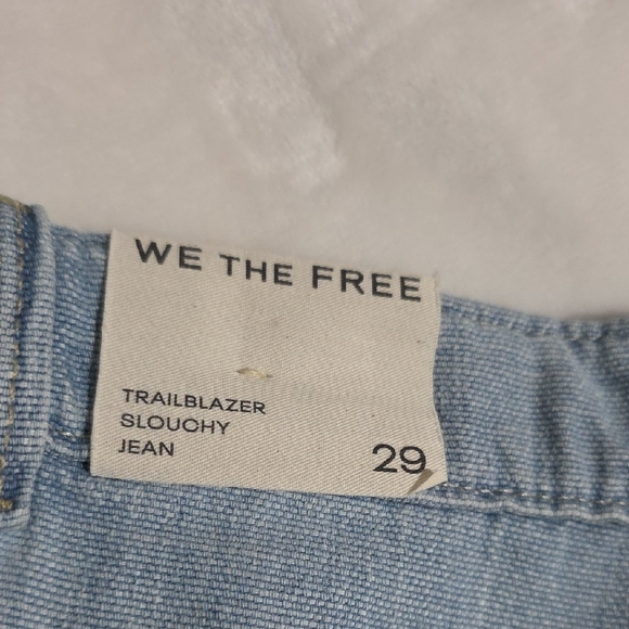 We The Free Light Blue Slouchy Jeans‎ - Picture 9 of 14